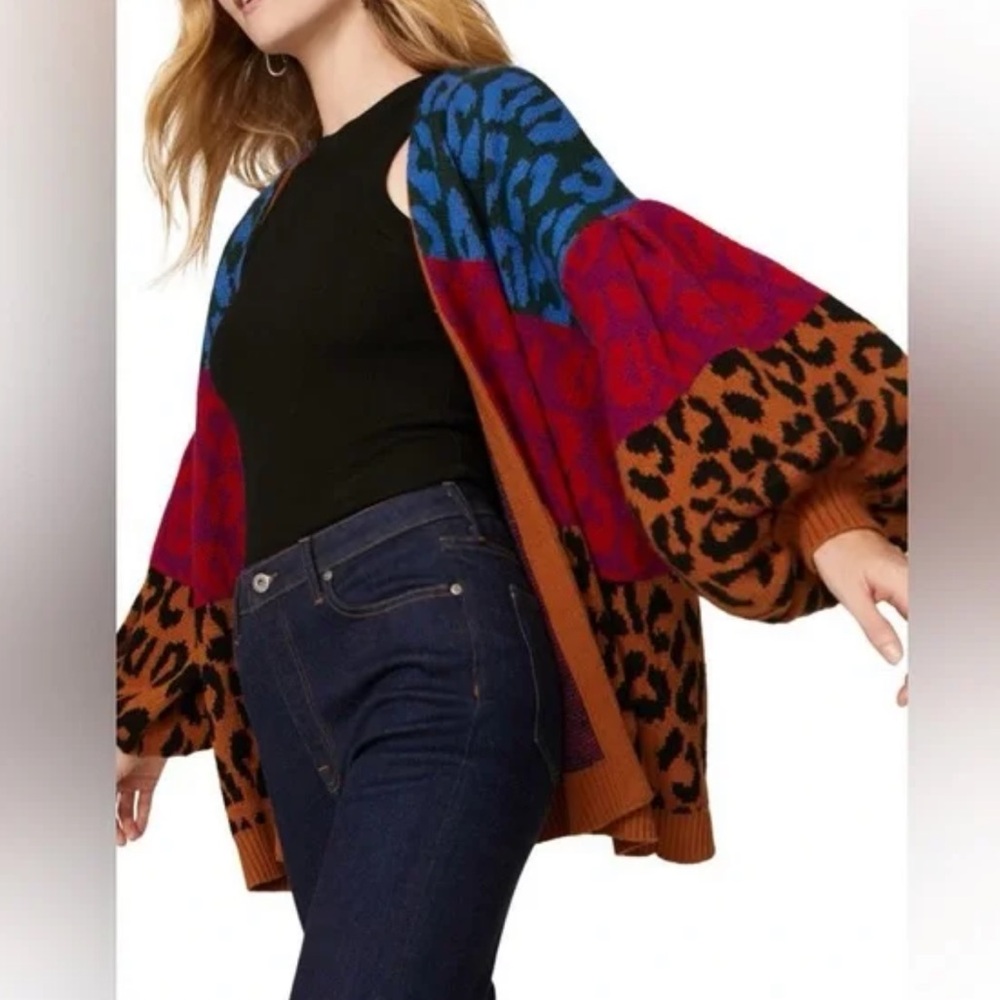 NEW NWT Farm Rio Animal Print Color block sweater duster size M